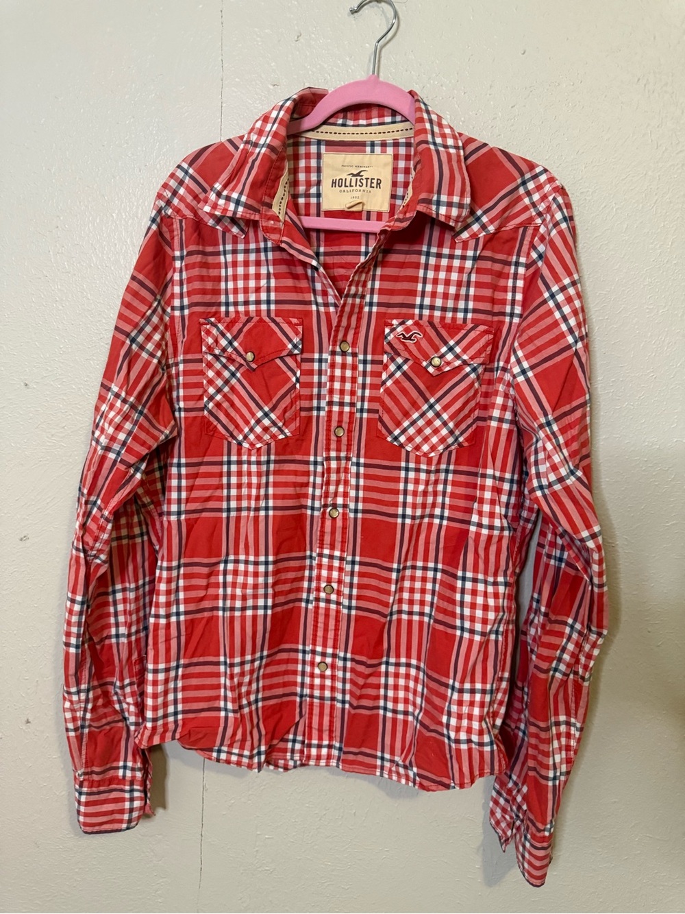 Hollister Red & White Plaid Button-Front Shirt 100% cotton